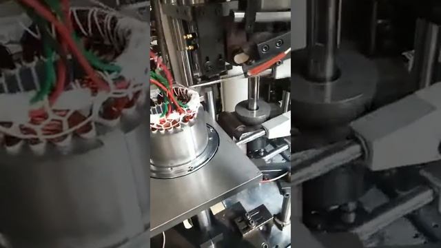 electrical motor stator rotor automatic winding machine and insulation paper inserting machine(3) смотреть онлайн