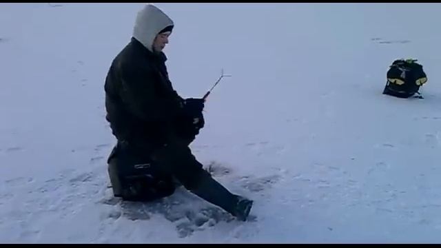 Ahvenpilkillä Kustavissa 12.1.2013 смотреть онлайн