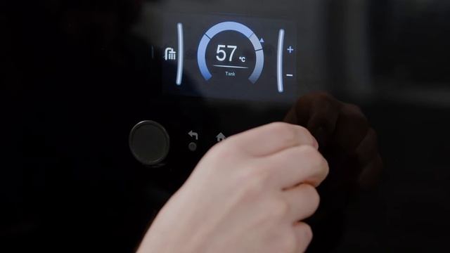 Daikin Altherma MMI Controller Changing Domestic Hot Water Setpoint смотреть онлайн