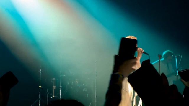 AURORA - A Temporary High (acoustic) - Live at VEGA, Copenhagen, Aug. 26, 2022 смотреть онлайн