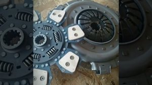 Комплект лепесткового сцепления МТЗ-80/82 (корзина лепестковая  + диск металлокерамический)