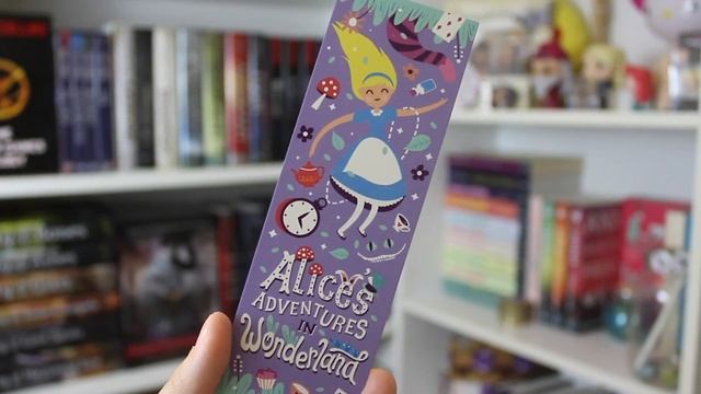 OWLCRATE WONDERLAND Unboxing | November 2016 смотреть онлайн