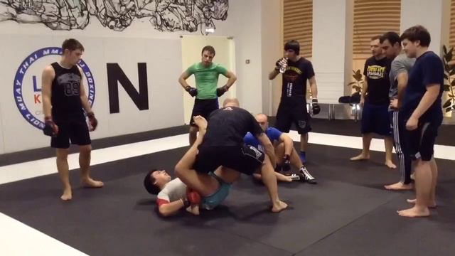 MMA в клубе TIGER в Москве. смотреть онлайн