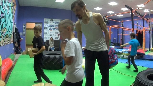 НаРодная ГимнАсТиКа 1075-4 в Клубе Воздушно-Силовой Атлетики. СКК "Вместе" смотреть онлайн