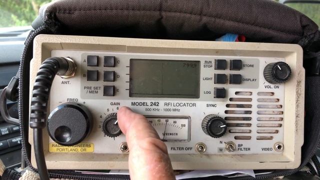 Locating Utility RFI with the Radar Engineers 242 смотреть онлайн