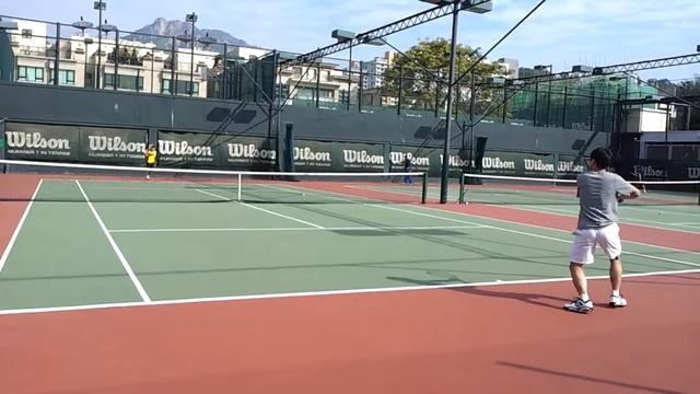 Tommy Lam and Kelvin Lam hitting at KTHOA 04 смотреть онлайн