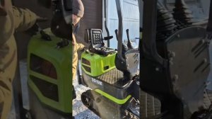 Миниэкскаватор Shanding SD12E