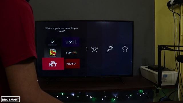 Amazon Fire TV Stick 2019 Unboxing & Setup Guide смотреть онлайн