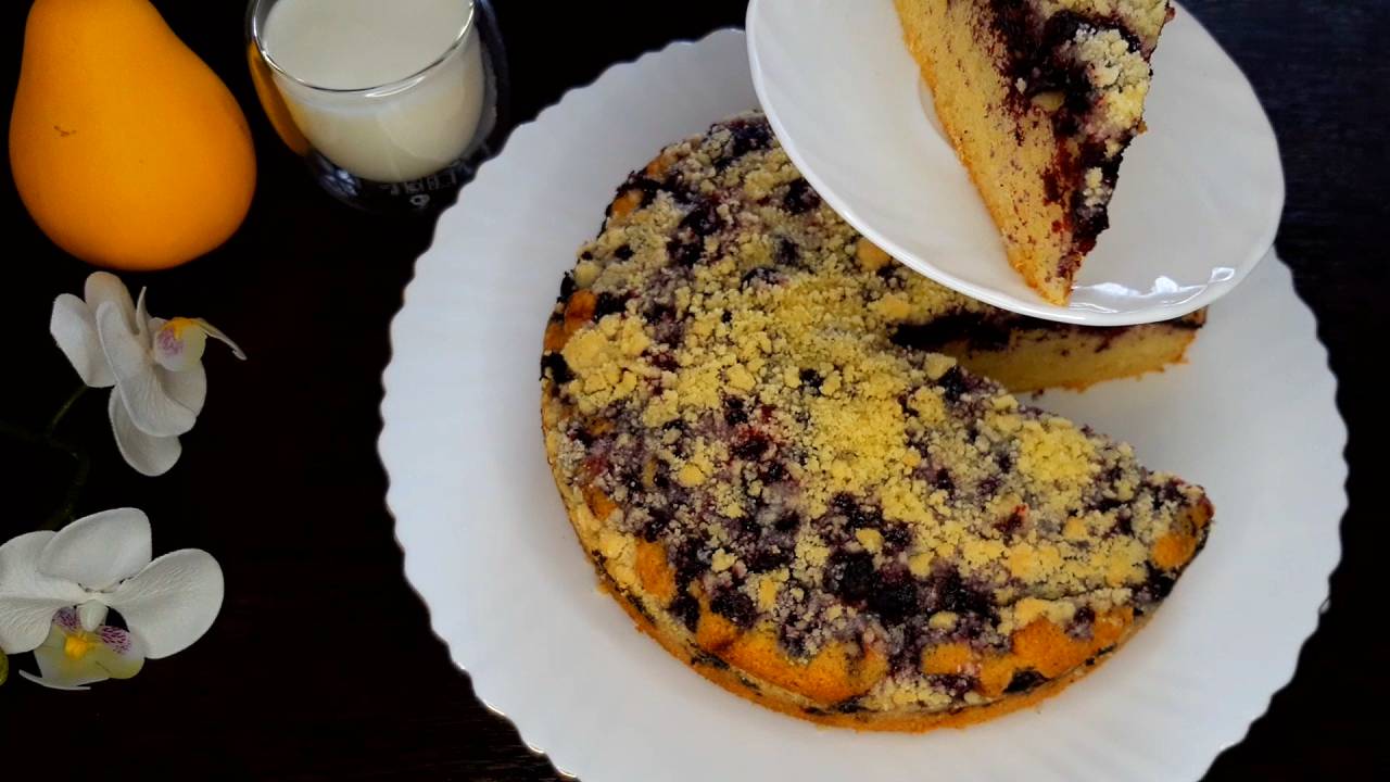 📌 Невероятно вкусный и ароматный пирог с замороженной черной смородиной смотреть онлайн