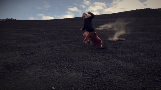A Beautiful Day at Etna смотреть онлайн