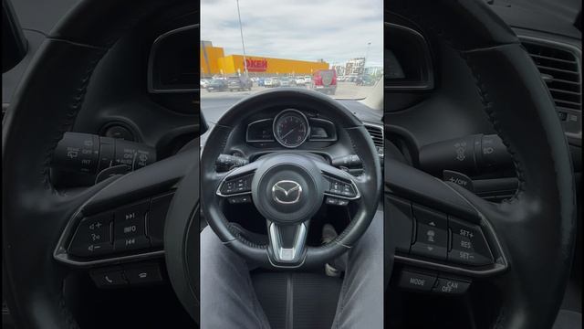 Отзыв клиента об автомобиле Mazda Axela 2019 смотреть онлайн
