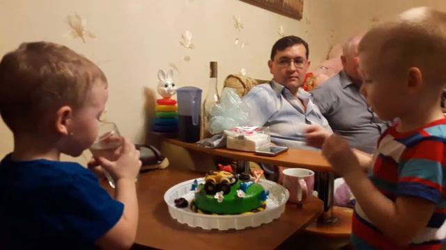 Тортик смотреть онлайн