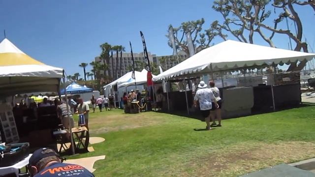 Metro Cyclery Shows Folding Bikes at the San Diego Boat Show. смотреть онлайн