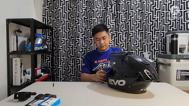 FIRST VLOG | HELMET SET UP USING GO PRO HERO 5 смотреть онлайн