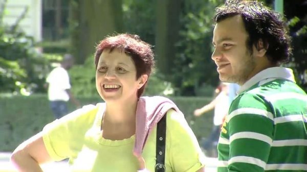 Double WC for twin sisters | Joking Around