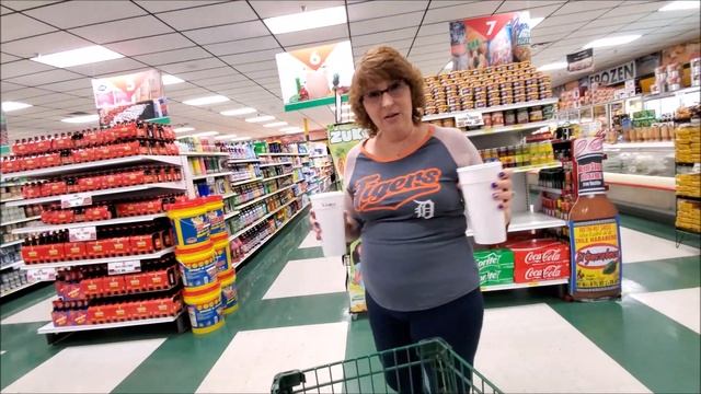 La Cocina Criolla & Shopping 🛒 Fancy Fruit & Produce