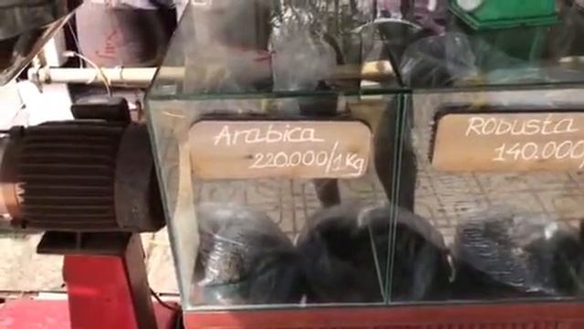 Уличная торговля во Вьетнаме смотреть онлайн