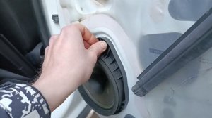 Opel insignia замена задних динамиков на 16ые +шумка