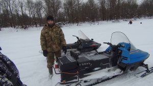 На снегоходе на рыбалку! Рысь 500 и 440.
