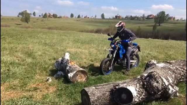 Учусь катать себя на эндуро смотреть онлайн