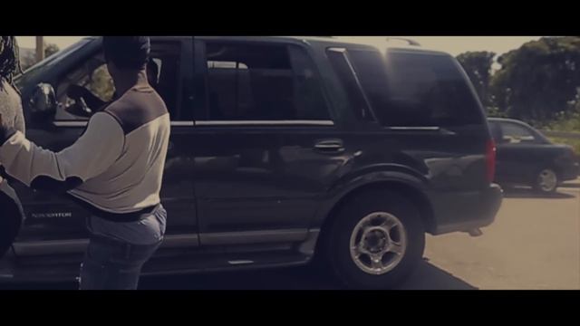 Yatta - Play ft. A B Milli & Drew Beez (Official Video) @ShotbyItsfatfat смотреть онлайн