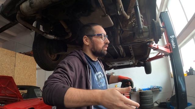 Lesz egy kisebb lakóautónk is - Volkswagen T3 смотреть онлайн