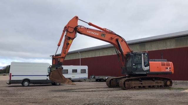 Grävmaskin Hitachi ZX 350 LC-3 смотреть онлайн