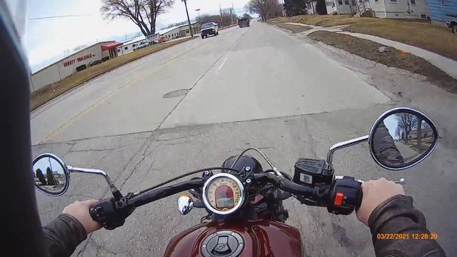 Trying out prism tube camera on Indian Scout 60 смотреть онлайн