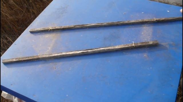 Сетчатое или глухое дно для улья? смотреть онлайн