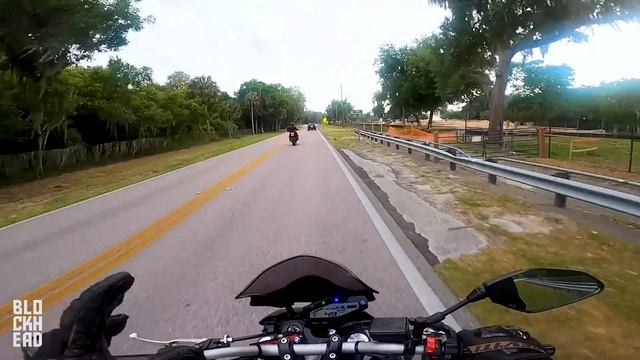 Yamaha MT 09 vs MT 10! смотреть онлайн