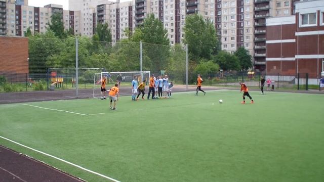 Бизоны - Стрела 6:4 смотреть онлайн
