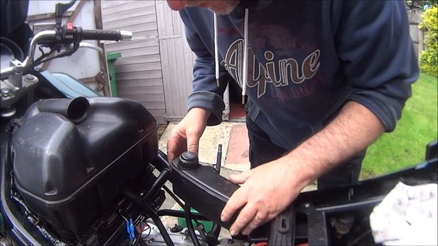 XJ900 DIVERSION. Fuel Pump Replace + FUEL TANK Repairs.