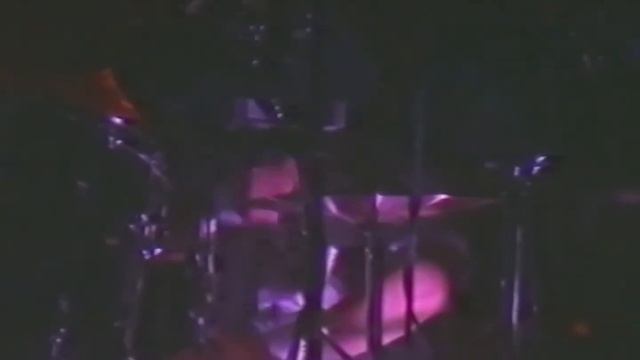 Dire Straits - So far away (Calypso Version) [Mount Smart Stadium, Auckland, NZ - 01.MAR.1986] смотреть онлайн