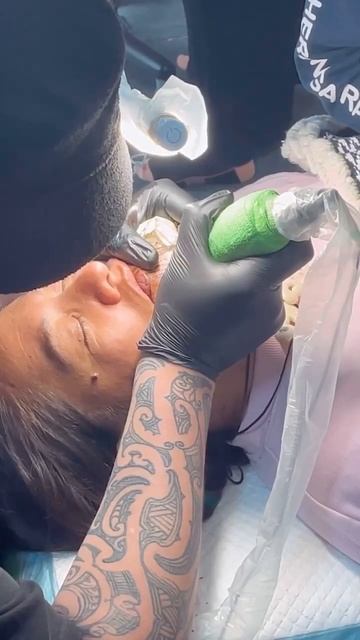 Косметология и ролевые игры) смотреть онлайн