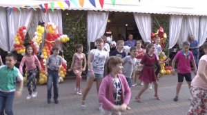 Флеш моб на танец «Потанцуем Джек» в парке