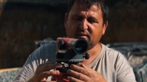 Полноценный цокольный этаж из блоков ФБС с монтажом ригелей и укладкой плит перекрытия .