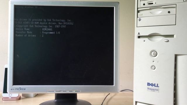 Attempting to Install Windows 98 on a Dell Dimension 4100 смотреть онлайн