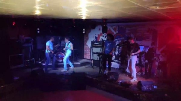 Трибьют QUEEN от группы Forever Queen -1