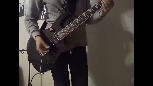 Marilyn Manson - The Beautiful People (на гитаре) смотреть онлайн