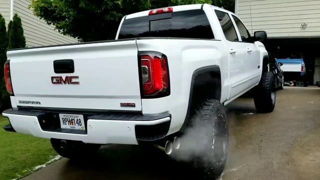 2017 GMC Sierra 6.2L Corsa Sport Exhaust // Cold Start And Revving!