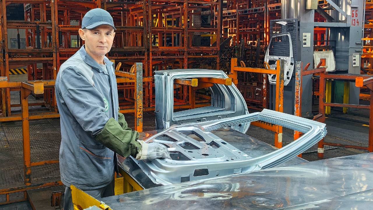 Как устроен АВТОВАЗ. Прессовое производство смотреть онлайн