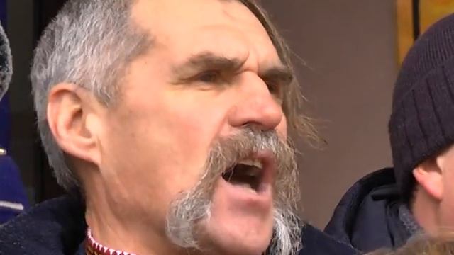 Дуля вам - не Україна. В Дніпрі написали новий текст до народної пісні. смотреть онлайн