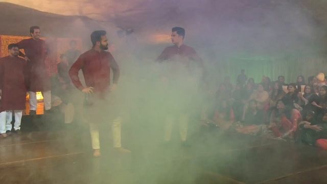 Coca Cola Tu Dance | Mehndi Dance 2021 | Makhaan Squad смотреть онлайн