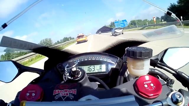 Kawasaki Ninja ZX-10R 2011 Topspeed 300km/h