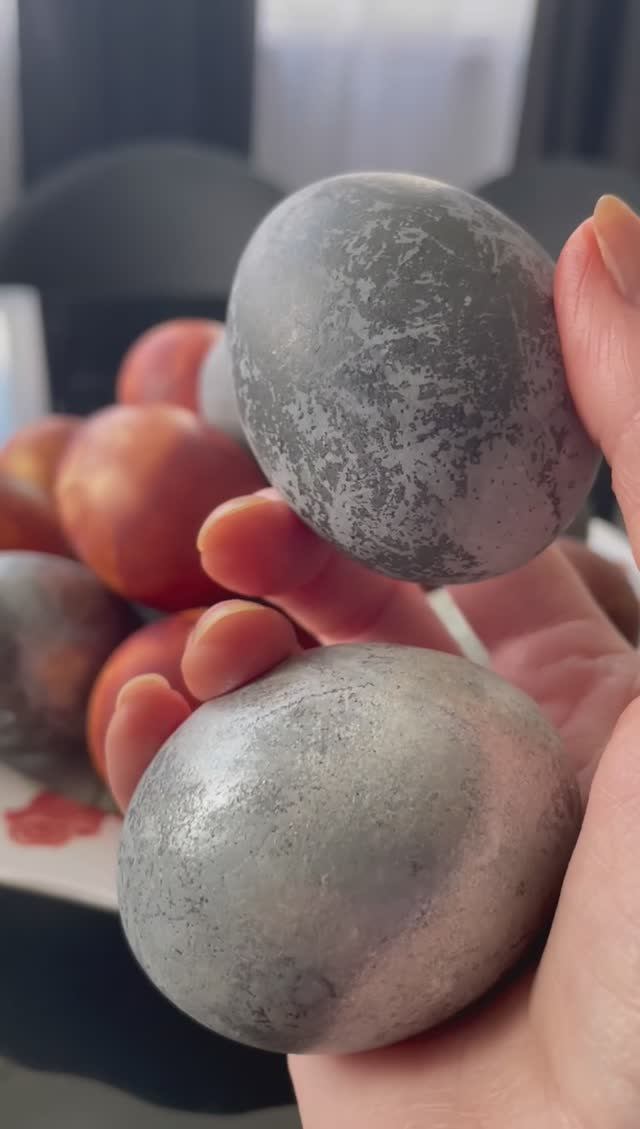 Луковые и чайные яйца на Пасху смотреть онлайн