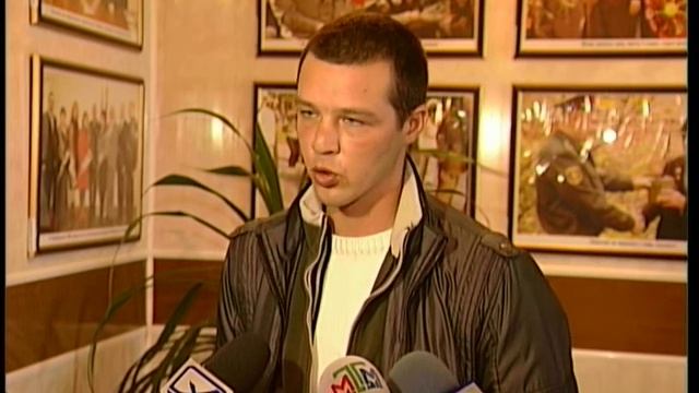 Киборги Донецкого аэропорта вернулись в Запорожье смотреть онлайн