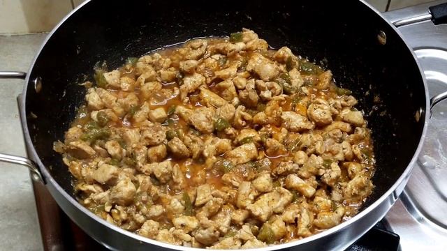 CHICKEN CHEESY CREPES RECIPE ❤️ RAMADAN SPECIAL FAJITA CHICKEN PARCEL RECIPE BY@SalehazxKitchen смотреть онлайн