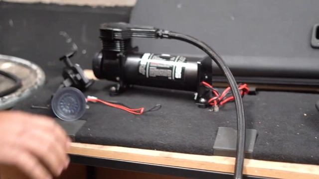 VW JETTA VARIANT COM SUSPENSÃO A AR CASTOR, TA QUASE !! EP.55 [ LOW FAMILY CUSTOM BR ] смотреть онлайн