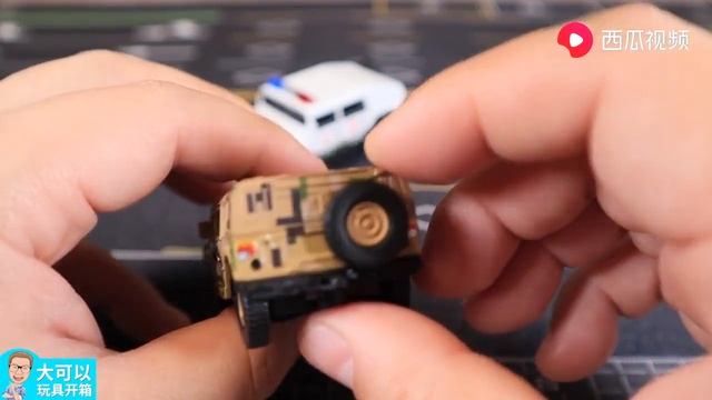 2款新的拓意模型，东风猛士沙漠迷彩和武警防爆网款 смотреть онлайн