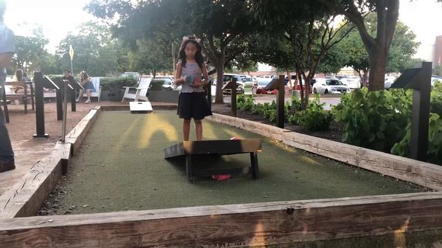 Bean Bag Toss, Cornhole Game смотреть онлайн